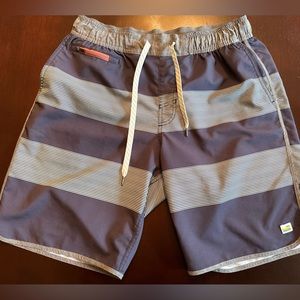 Vuori Banks Short, Size M